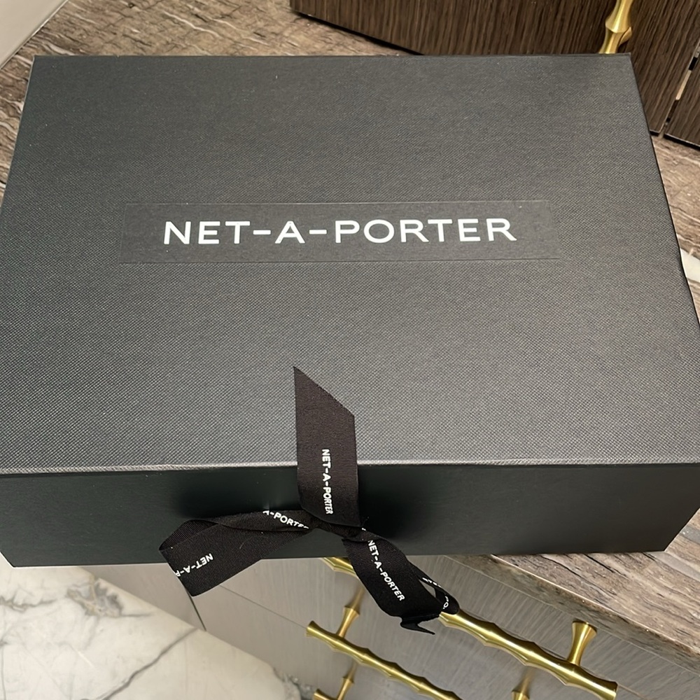 Net-A-Porter Black Gift Box - Picture 2 of 11